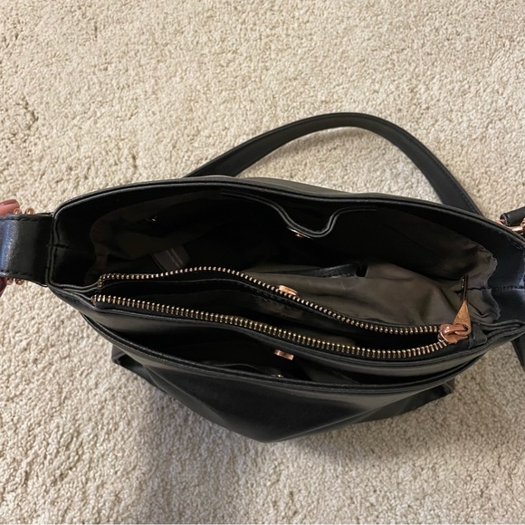 Matt and Nat Black Jorja (small) Bag - Picture 4 of 7